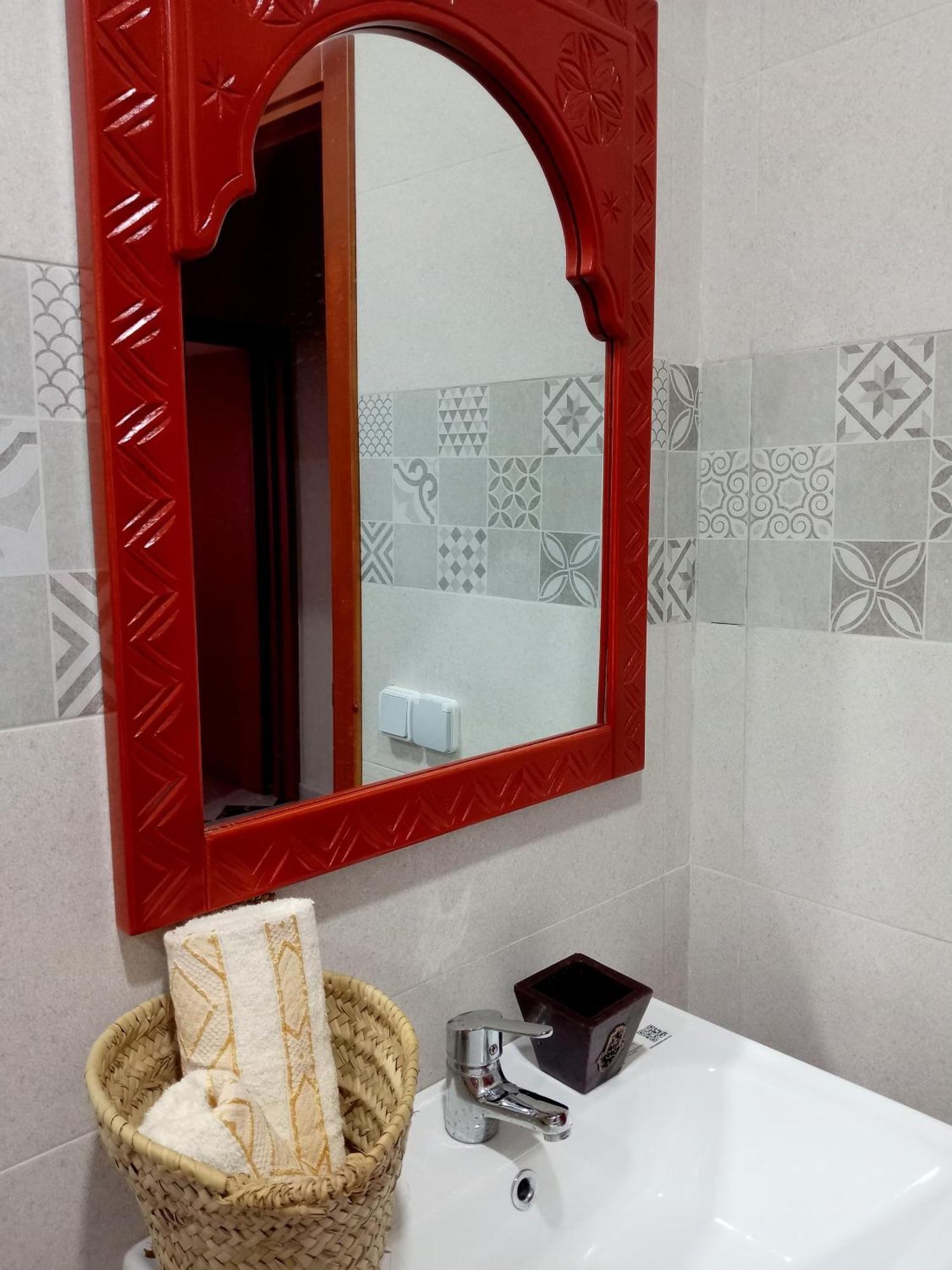 Taghoba Surf House Hostel Tamraght Екстериор снимка