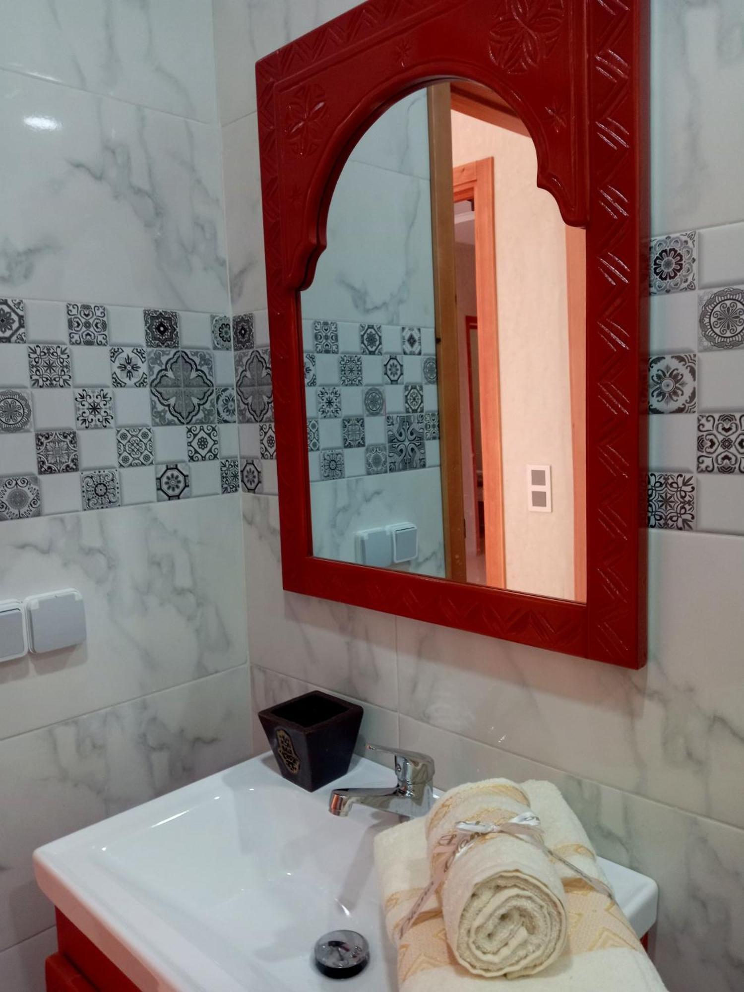 Taghoba Surf House Hostel Tamraght Екстериор снимка