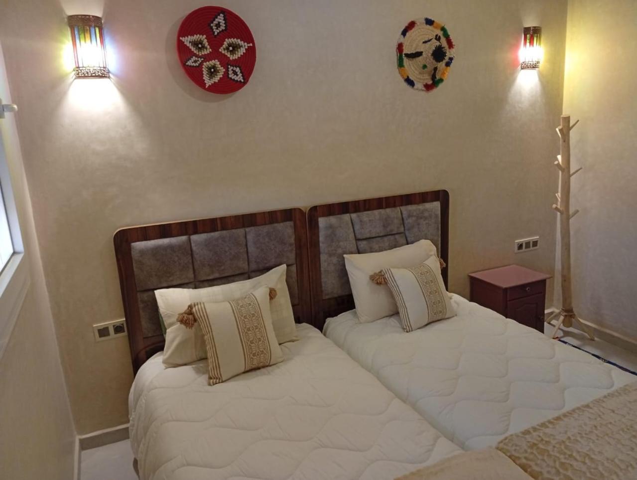 Taghoba Surf House Hostel Tamraght Екстериор снимка