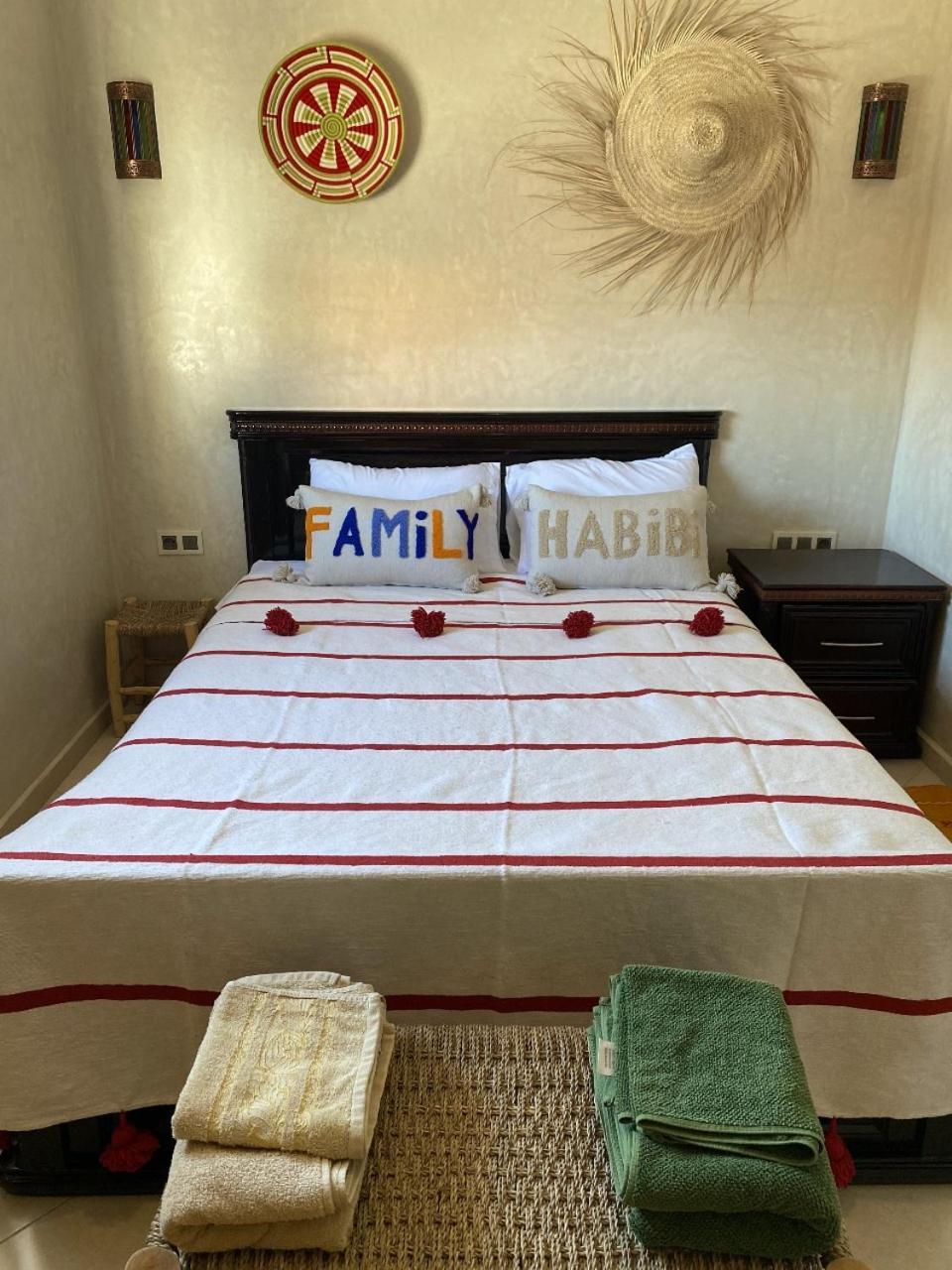 Taghoba Surf House Hostel Tamraght Стая снимка